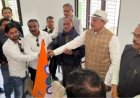 तृणमूल कांग्रेस के बैठक के दरमियां निर्दल पार्षद हुए तृणमूल कांग्रेस में शामिल