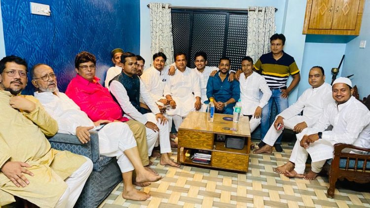 ईद मिलन समारोह में आपसी भाईचारे को बनाये रखने की मांगी गई दुआ।