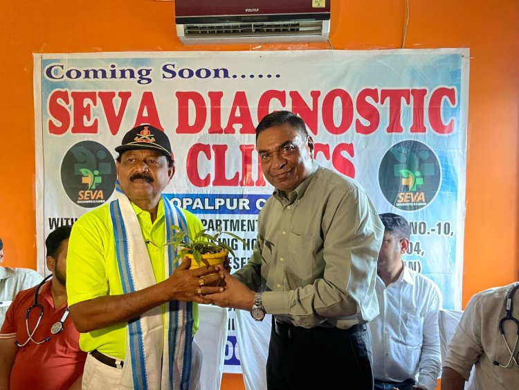 फर्स्ट केयर चैरिटेबल फाउंडेशन का निःशुल्क स्वास्थ्य जांच शिविर