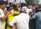 अवैध बालू ट्रक से 10 दिन में दो मौतें, ग्रामीणों का प्रदर्शन, पथराव, पुलिस के साथ धक्का- मुक्की