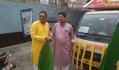 आसनसोल नगर निगम की तरफ से निकाला गया टैबलो
