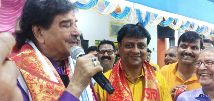 सांसद सत्रुघ्न ने दी पूजा की शुभकामनाएं