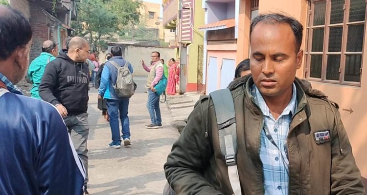 इनकम टैक्स के बाद सीबीआई छापेमारी, हड़कंप