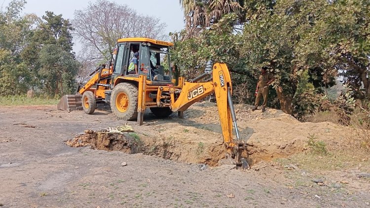बागबन्दी में अवैध कोयला खदानों की डोजरिंग