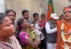 आसनसोल दक्षिण विधानसभा झाटी डांगा आदिवासी पाड़ा में वर्षों से जल संकट भाजपा उम्मीदवार ने तृणमूल सरकार पर साधा निशाना