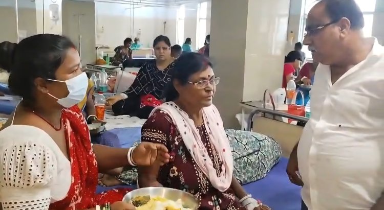 अग्निमित्रा पाल के निर्देश पर जिला अस्पताल का निरीक्षण